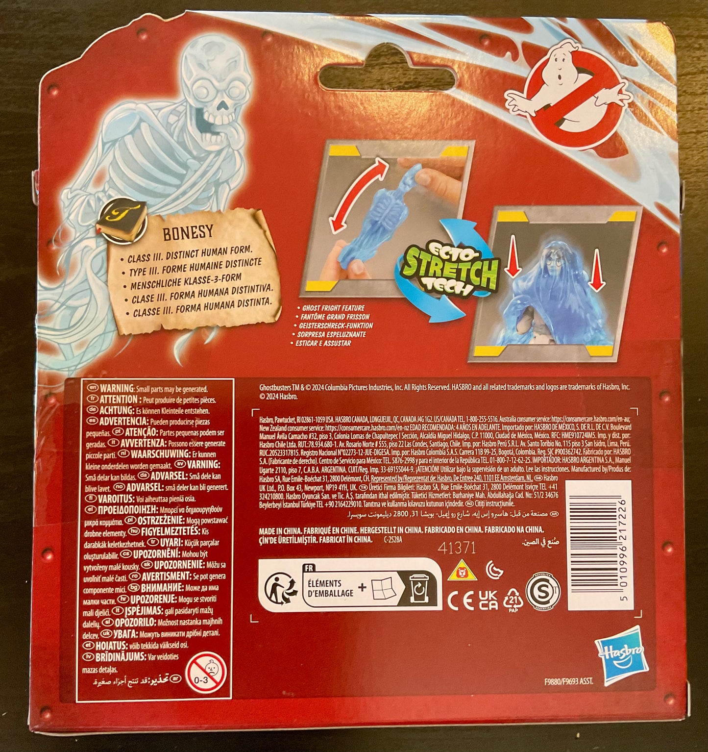 Ghostbusters Phoebe Spengler Figure and Stretchy Bonesy